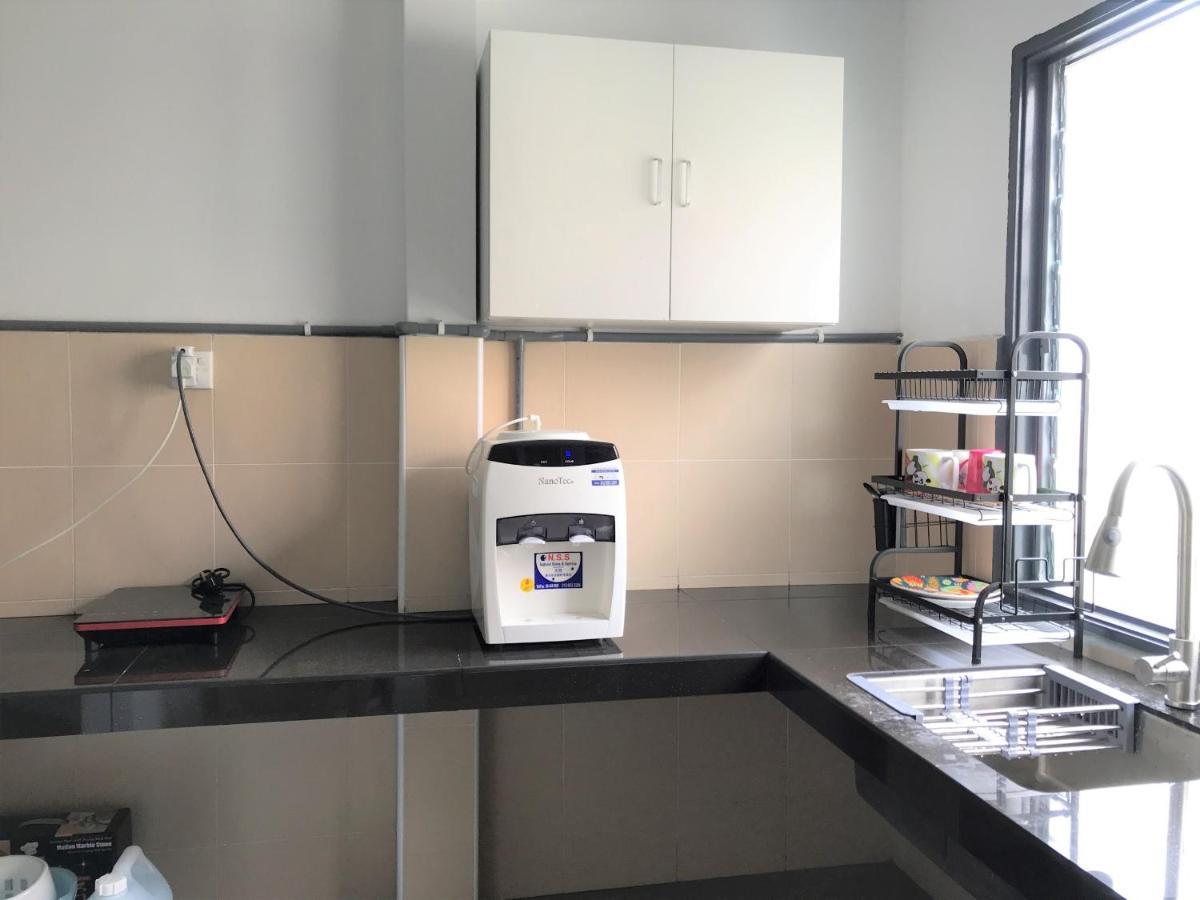 Oyo 90493 Jl Homestay Segamat Kültér fotó